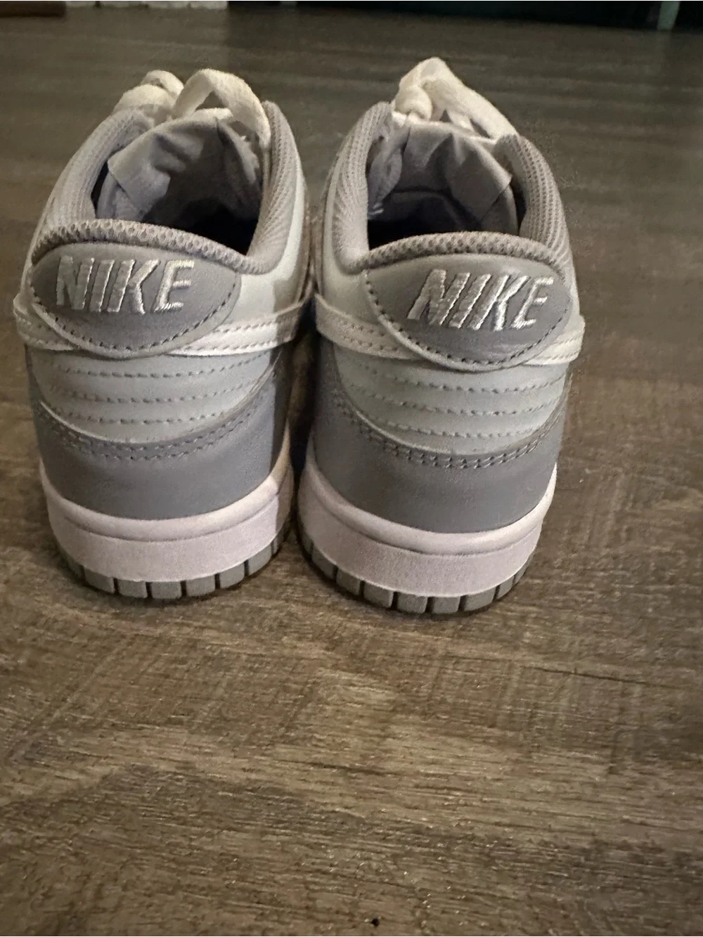 Nike Men’s Low-Top Sneakers in Grey and White